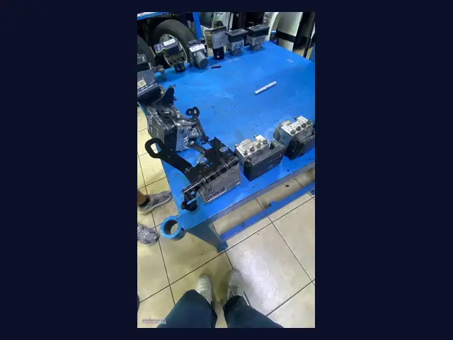 Renault Megane ABS BEYNİ çıkma yedek parça