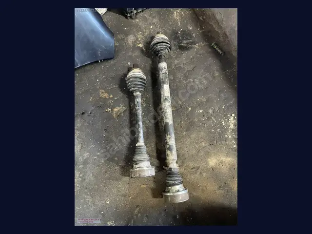 Volkswagen Golf AKS çıkma yedek parça