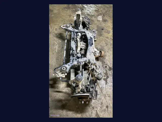 Volvo S90 ARKA DİNGİL çıkma yedek parça