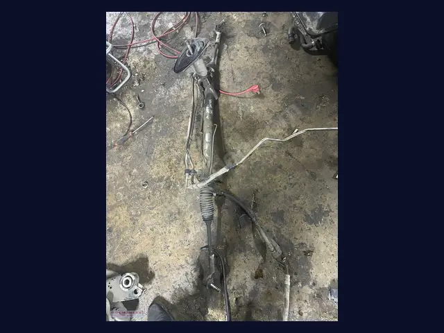 Volvo S60 DİREKSİYON KUTUSU çıkma yedek parça