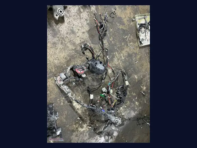 Volvo S60 ELEKTRİK TESİSATI çıkma yedek parça