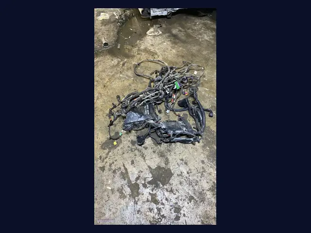 Volvo S90 SİGORTA KUTUSU çıkma yedek parça