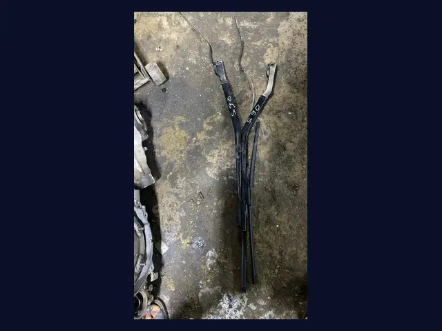 Volvo S90 SİLECEK KOLU çıkma yedek parça