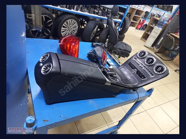 Mercedes-Benz C BAKALİTLER çıkma yedek parça