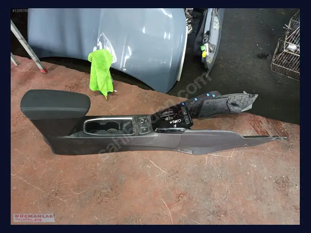 Opel Corsa BAKALİTLER çıkma yedek parça