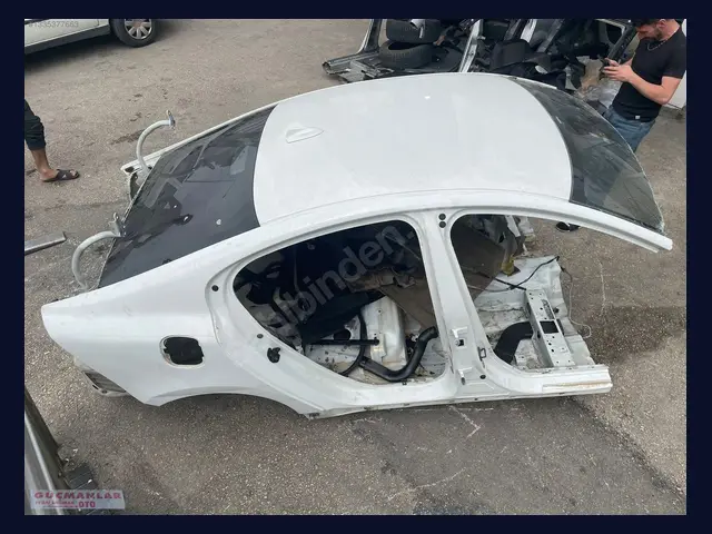 Volvo S60 ÇAMURLUK çıkma yedek parça
