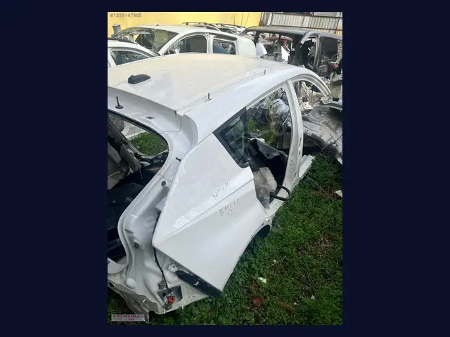 Hyundai Bayon ÇAMURLUK çıkma yedek parça