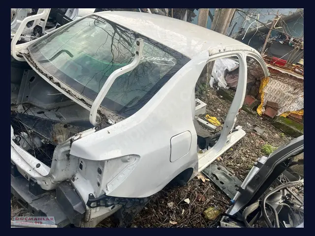 Renault Symbol ÇAMURLUK çıkma yedek parça