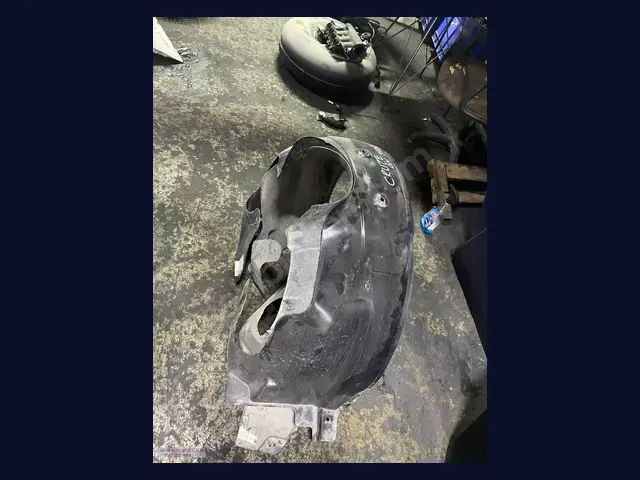 Chevrolet Cruze DAVLUMBAZ çıkma yedek parça