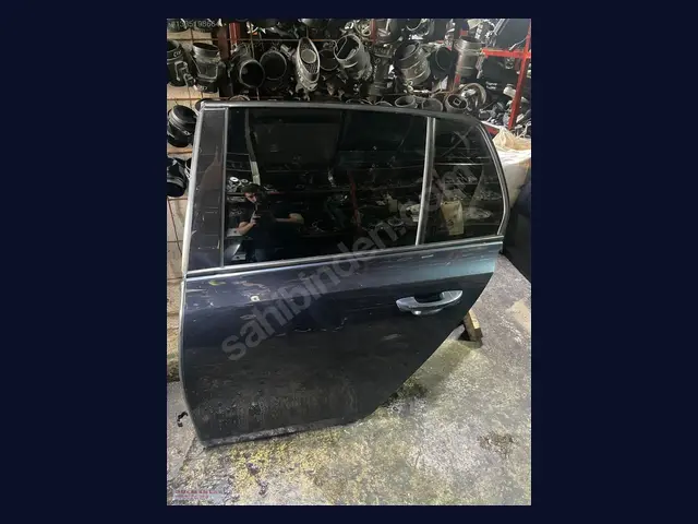 Volkswagen Golf KAPI çıkma yedek parça