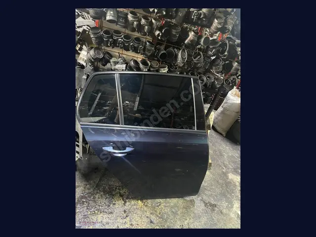 Volkswagen Golf KAPI çıkma yedek parça