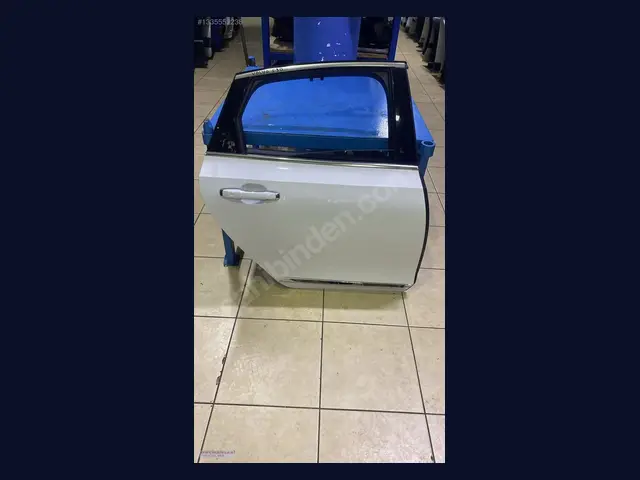 Volvo S90 KAPI çıkma yedek parça