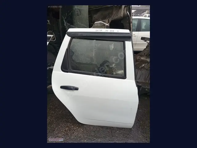 Dacia Duster KAPI çıkma yedek parça