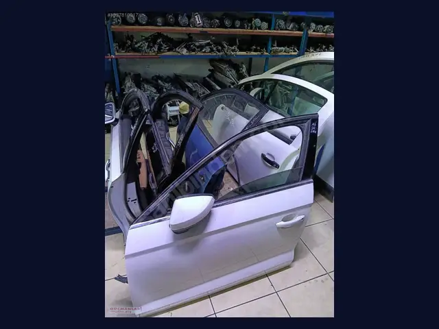 Audi A3 KAPI çıkma yedek parça