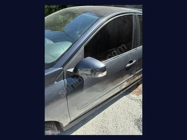 Renault Laguna KAPI çıkma yedek parça