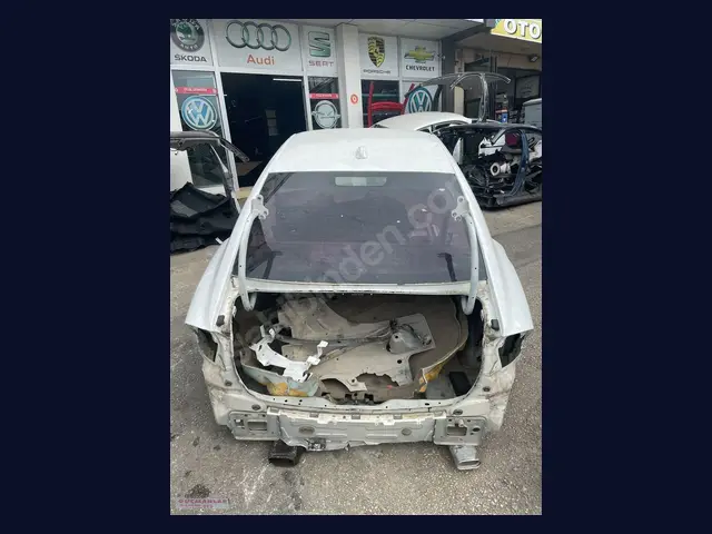 Volvo S60 TAVAN SACI çıkma yedek parça