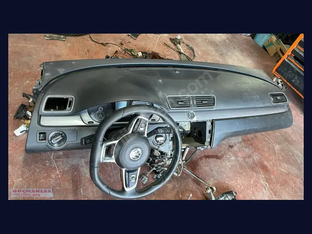 Volkswagen Passat TORPİDO çıkma yedek parça