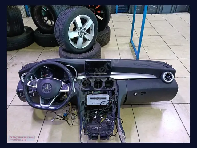 Mercedes-Benz C TORPİDO çıkma yedek parça