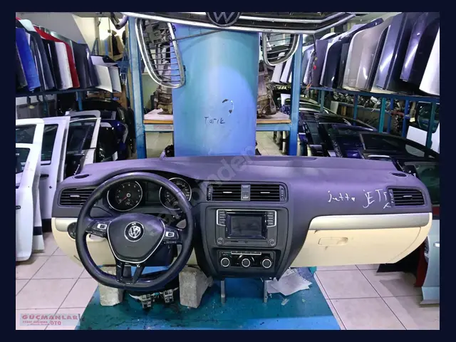 Volkswagen Jetta TORPİDO çıkma yedek parça