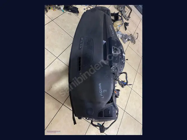 Renault Laguna TORPİDO çıkma yedek parça