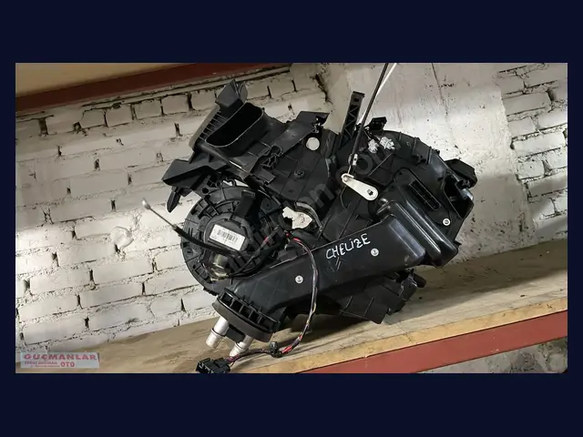 Citroen C-Elysee KALORİFER KUTUSU çıkma yedek parça