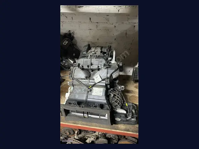 Renault Clio KALORİFER KUTUSU çıkma yedek parça