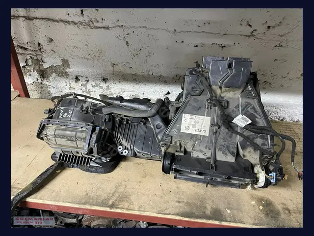 Volkswagen Passat KALORİFER KUTUSU çıkma yedek parça