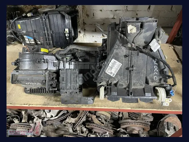 Volkswagen Scirocco KALORİFER KUTUSU çıkma yedek parça