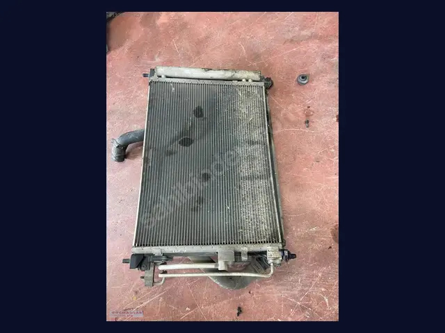 Hyundai i20 RADYATÖR çıkma yedek parça