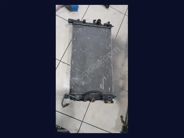 Chevrolet Cruze RADYATÖR çıkma yedek parça