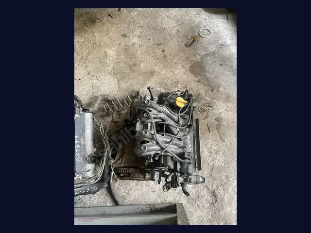 Renault Clio MOTOR (KOMPLE) çıkma yedek parça