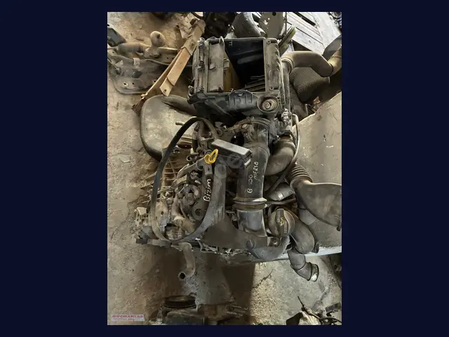 Mercedes-Benz B MOTOR (KOMPLE) çıkma yedek parça