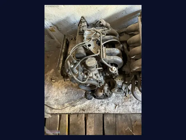 Renault Clio MOTOR (KOMPLE) çıkma yedek parça