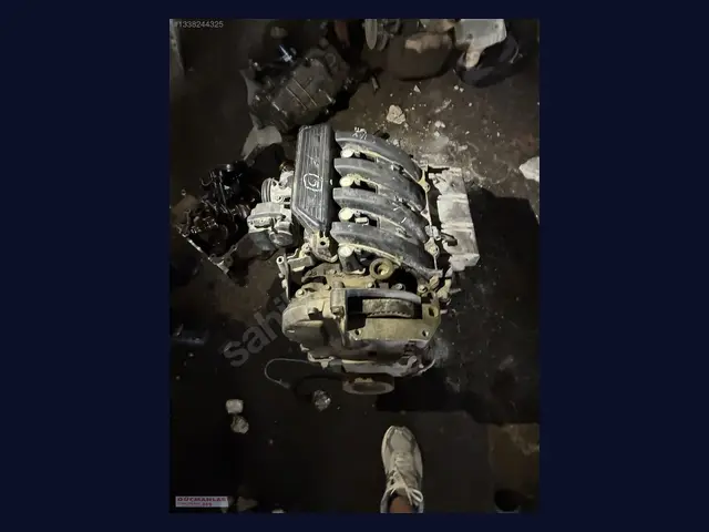 Renault Megane MOTOR (KOMPLE) çıkma yedek parça