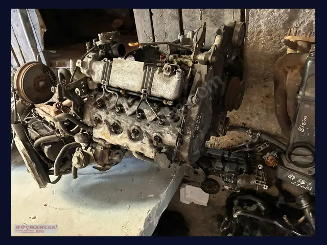 Toyota RAV4 MOTOR (KOMPLE) çıkma yedek parça
