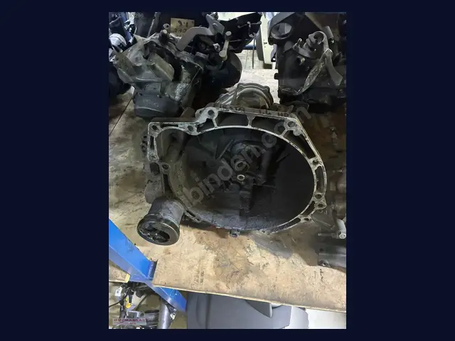 Ford Fiesta ŞANZIMAN KOMPLE çıkma yedek parça