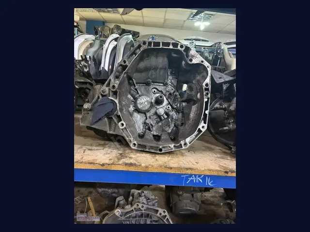 Dacia Dokker ŞANZIMAN KOMPLE çıkma yedek parça