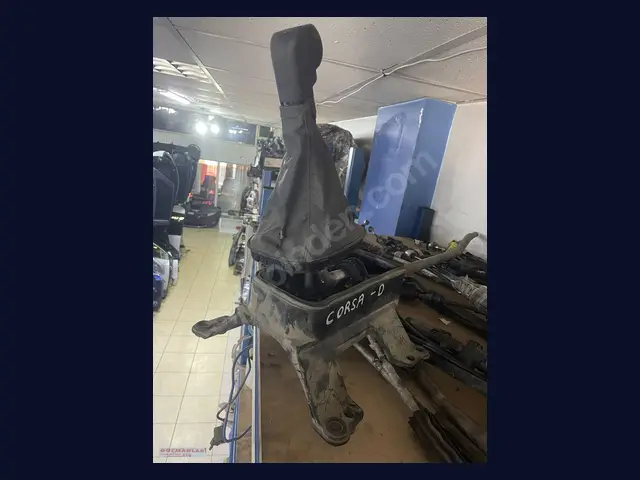 Opel Corsa VİTES MEKANİZMASI çıkma yedek parça