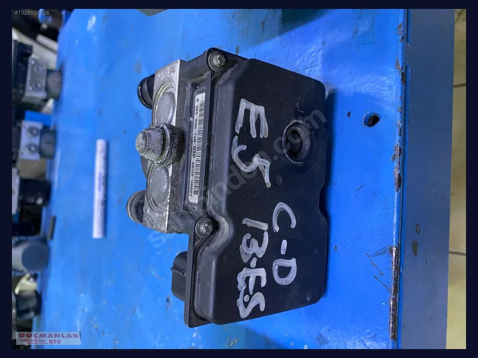 Opel Astra ABS BEYNİ çıkma parça fotoğrafı 1