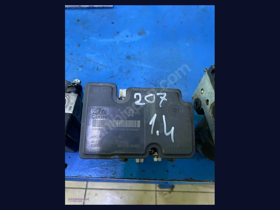 Peugeot 207 ABS BEYNİ çıkma parça fotoğrafı 1