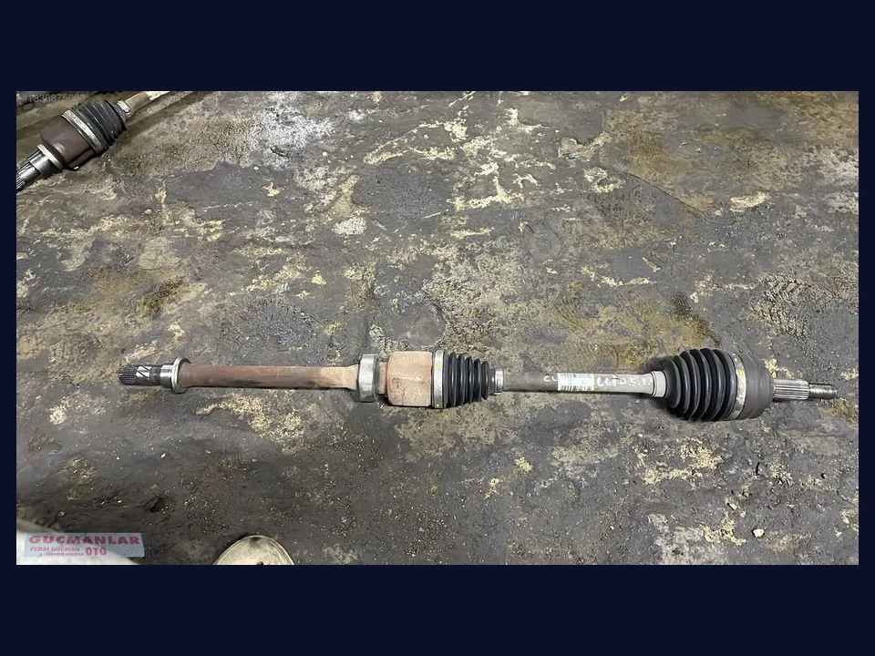 Renault Clio AKS çıkma parça fotoğrafı 1