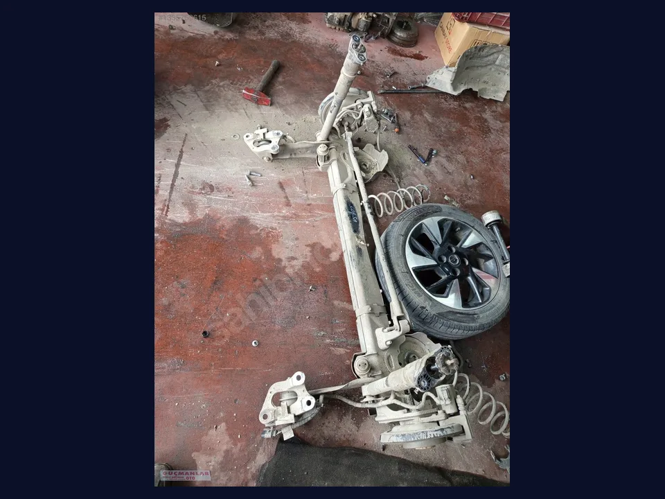 Opel Corsa ARKA DİNGİL çıkma parça fotoğrafı 1