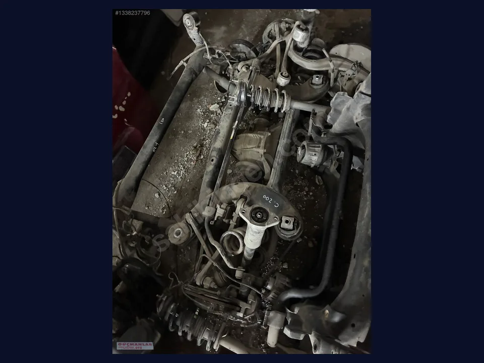 Mercedes-Benz C ARKA DİNGİL çıkma parça fotoğrafı 1