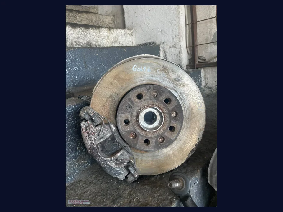 Volkswagen Golf TAŞIYICI çıkma parça fotoğrafı 1