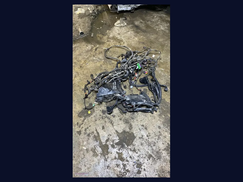 Volvo S90 SİGORTA KUTUSU çıkma parça fotoğrafı 1