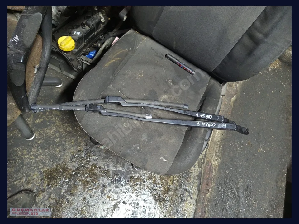 Opel Corsa SİLECEK KOLU çıkma parça fotoğrafı 1