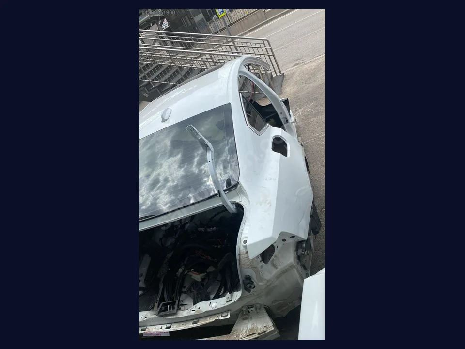 Volvo S90 ÇAMURLUK çıkma parça fotoğrafı 1