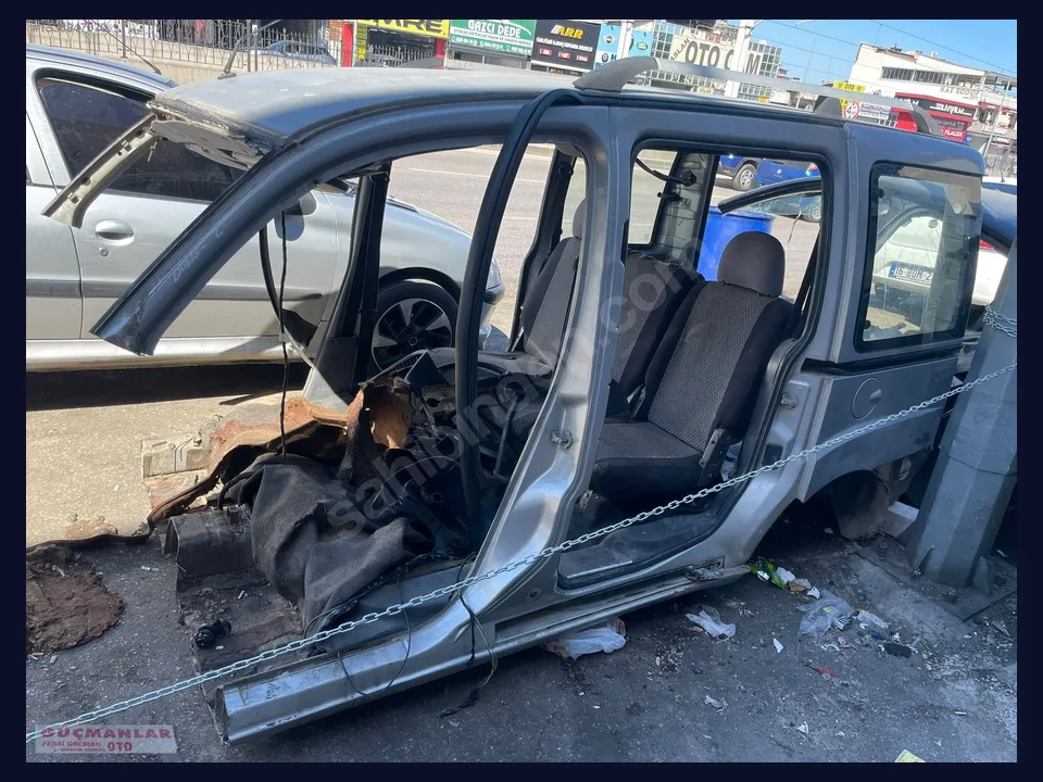 Fiat Doblo ÇAMURLUK çıkma parça fotoğrafı 1