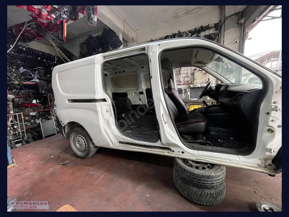 Fiat Doblo ÇAMURLUK çıkma parça fotoğrafı 1