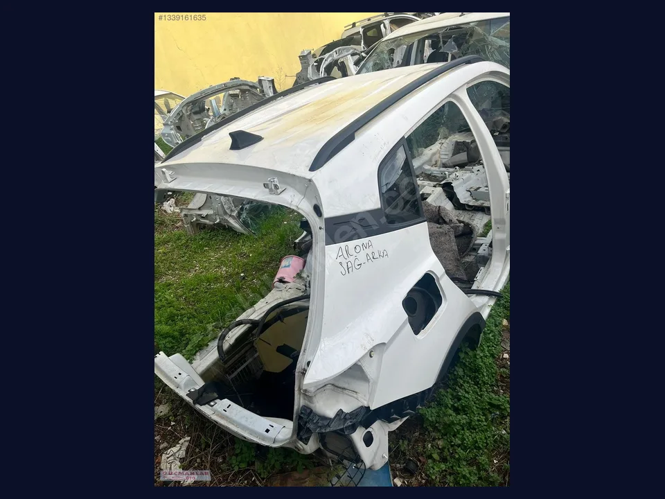 Seat Arona ÇAMURLUK çıkma parça fotoğrafı 1
